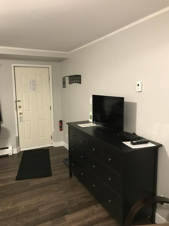 94 & Rv Park 100 Mile House